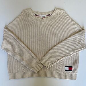 Tommy Hilfiger Women's Beige Crew Neck Sweater